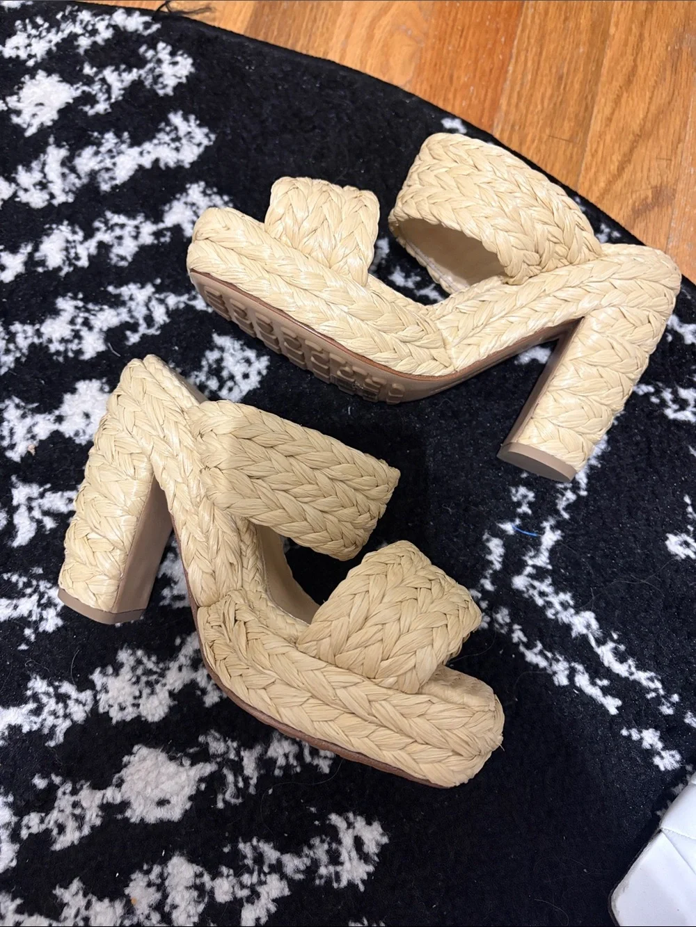Bottega Veneta Woven Platform Slide Heels in Natural - Women
